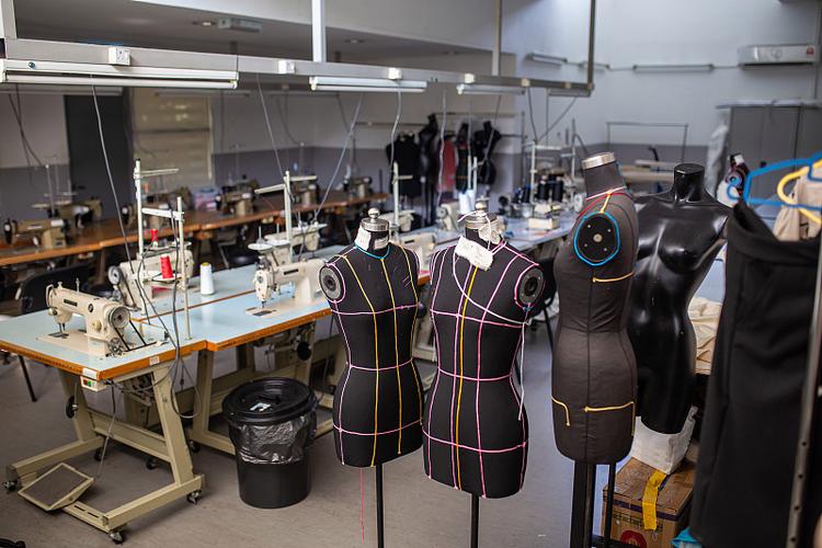 从服装工厂到箱包销售 视觉中国如何赋能产业视觉素材库