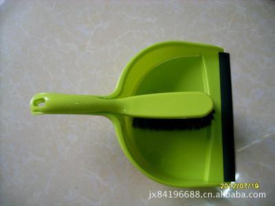 本厂新款无孔植毛塑料畚箕刷产品介绍